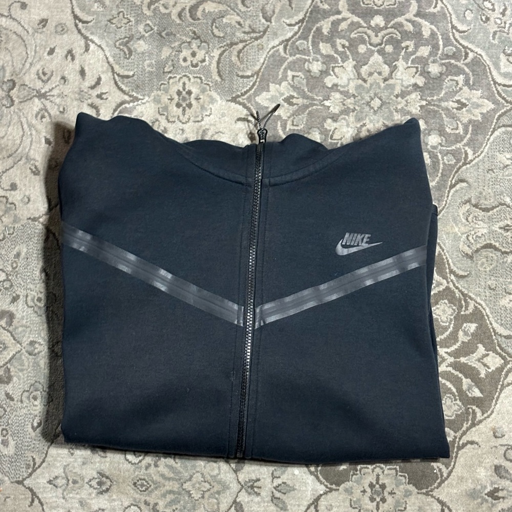 Nike tech hoodie